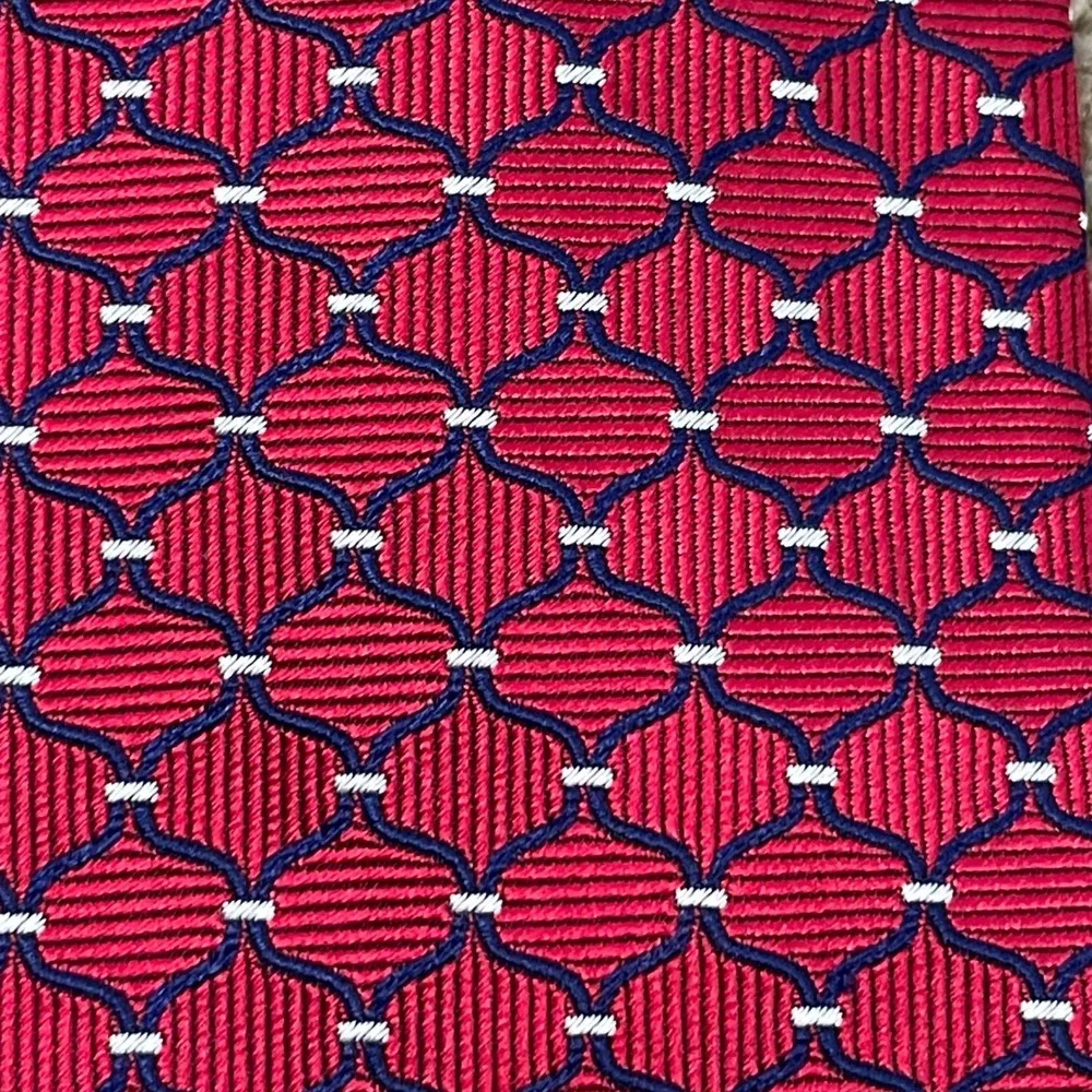 Brooks Brothers 346 Pure Silk‎ Tie Red Blue Geometric Pattern Men's